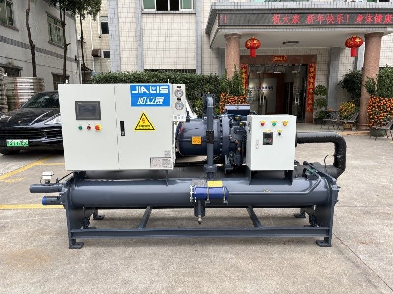 জল শীতল চিলার 59.5m3/h শীতল প্রবাহ 5-35.C তাপমাত্রা পরিসীমা 380-415V পাওয়ার সাপ্লাই